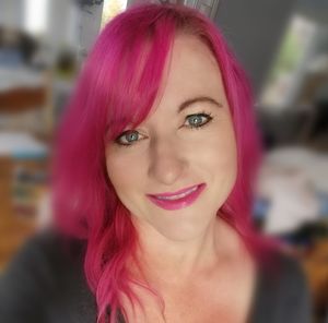 Meet your Posher, Angela
